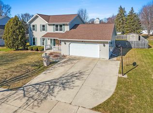 513 Libal St, De Pere, WI 54115