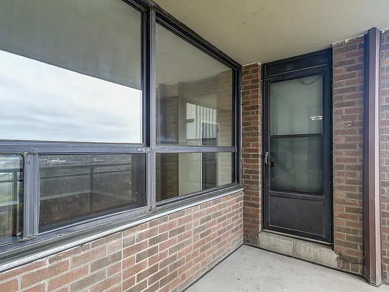 44 Valley Woods Rd — Photo 34