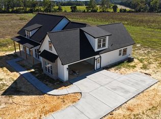 1880 County Road 17, Headland, AL 36345