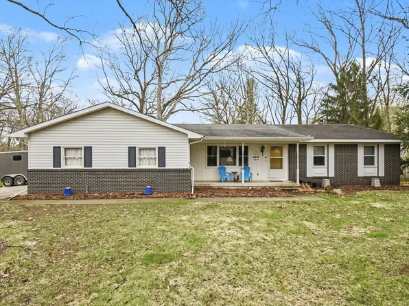 1726 Pinnacle Dr SW, Wyoming, MI 49519