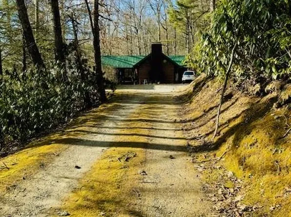 217 Holiday Hills Rd, Boone, NC 28607