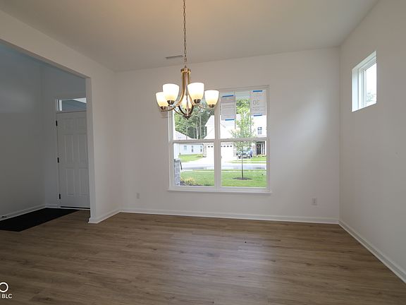 5th image of 10615 Oak Bend Blvd
