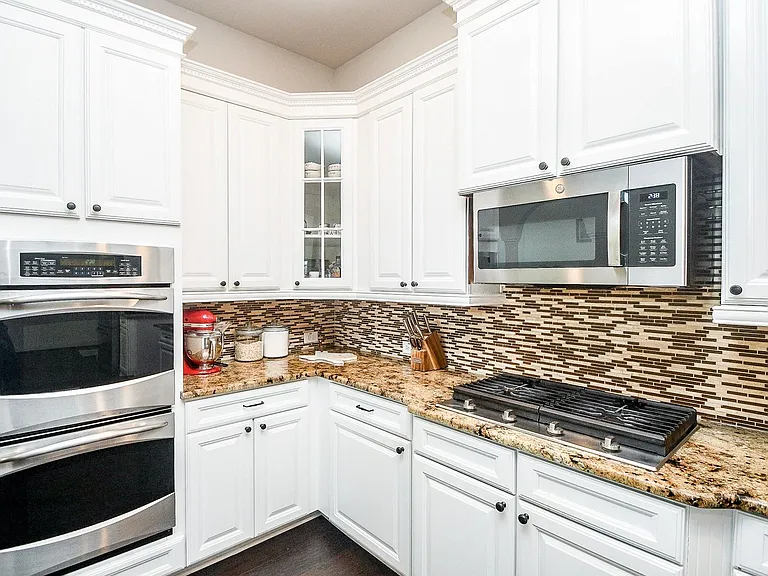 28426 Rolling Ridge Dr — Photo 9
