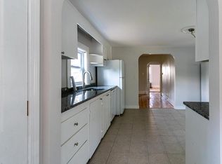 32 Quincy St #B, Manchester, NH 03102