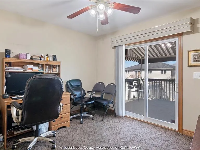 4221 Stagecoach Ave — Photo 10