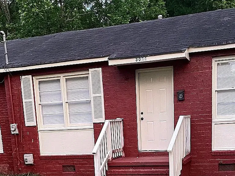 3054 Wise St — Photo 1