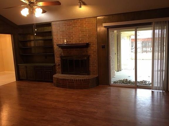 5th image of 3547 Plantation Dr