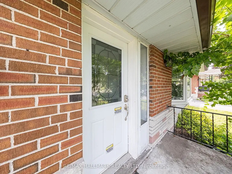 1118 Athol St #MAIN — Photo 3