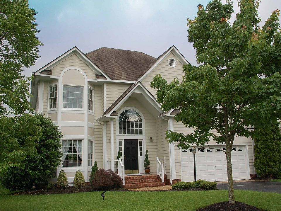 1st image of 6020 Chestnut Hill Dr