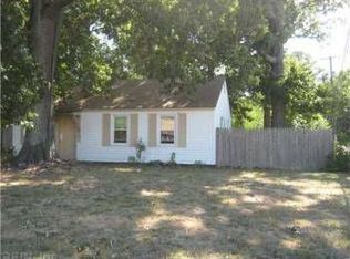 100 Glenwood Rd, Hampton, VA 23669