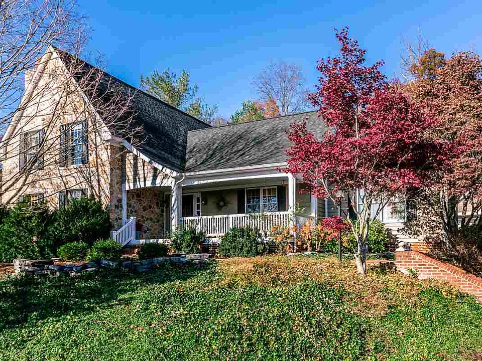 1st image of 1449 Cumberland Dr