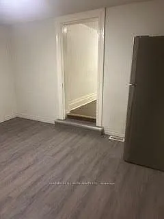 174 Borland St E #4 — Photo 15