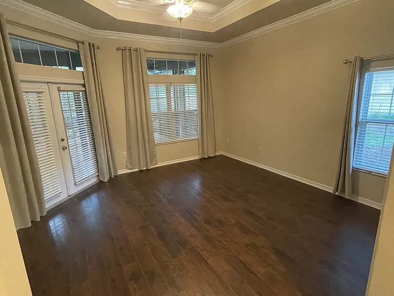 8718 SW 8th Pl — Photo 11