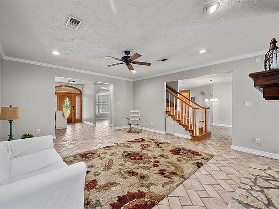 5th image of 9803 Ironwood Ln