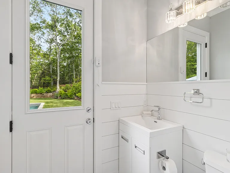 28 Whooping Hollow Rd — Photo 16