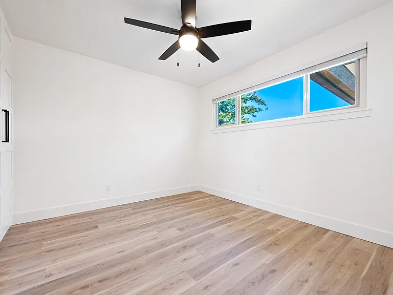 11551 Greenwood Ave N #403 — Photo 9