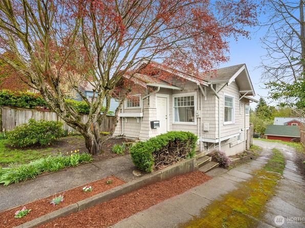 5706 35th Ave NE, Seattle, WA 98105