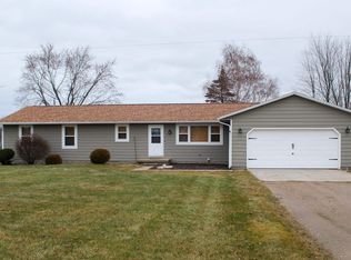 7121 S Summerton Rd, Shepherd, MI 48883