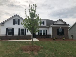 1109 Day Dr, Bogart, GA 30622