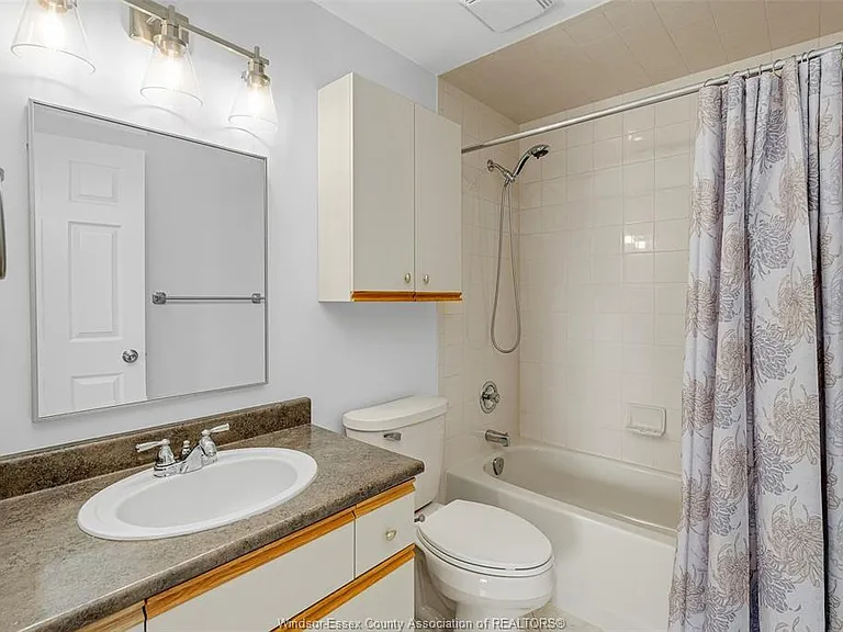 1885 Normandy St #305 — Photo 20