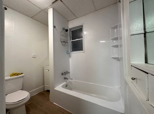 18-34 130 FLOOR 1, College Pt, NY 11356