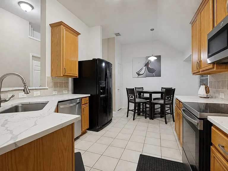6257 Dark Forest Dr — Photo 8