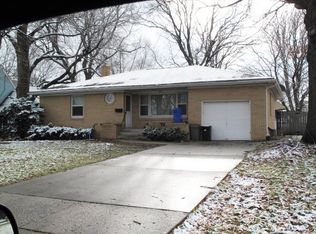 2016 Halsted Rd, Rockford, IL 61103