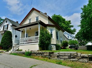 30 Damon St, Lowell, MA 01852