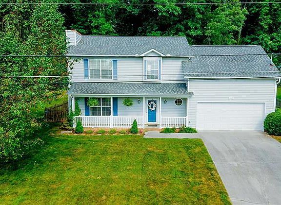 2nd image of 1544 Pheasants Glen Dr