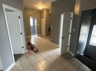 6444 S Eberhart Ave #1, Chicago, IL 60637