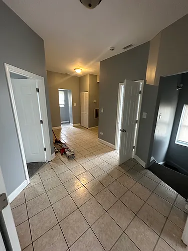 6444 S Eberhart Ave #1 Photo 1