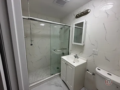 2031 Haviland Ave #2 Photo 1