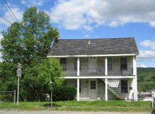 704 Main St, Forest City, PA 18421