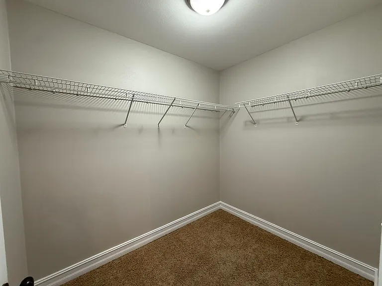 37 Cochise St — Photo 10