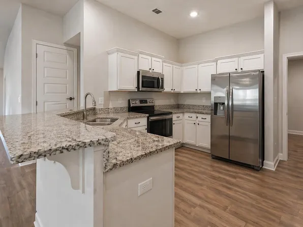 109 Ridgeway Cir, Crestview, FL 32536