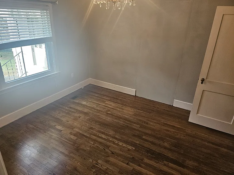 1473 11th St NW — Photo 3