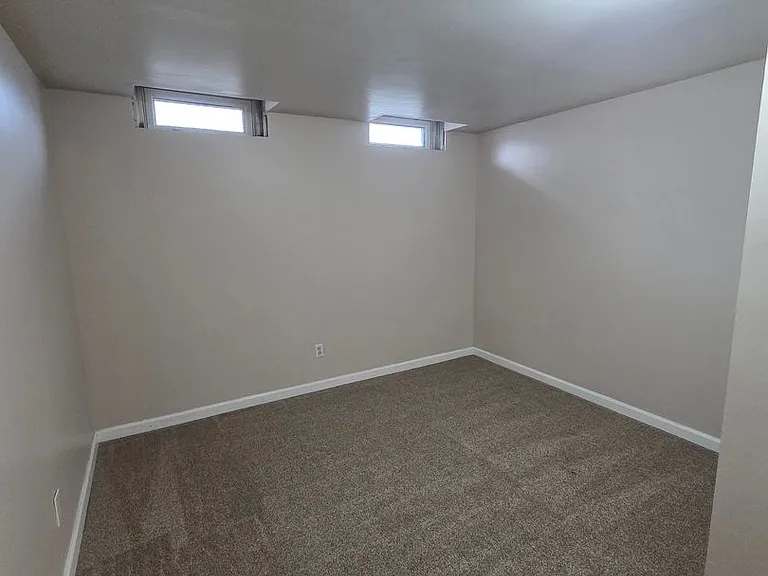 3215 S Chase Ave — Photo 16