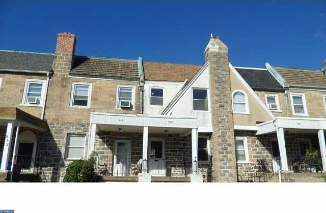 2nd image of 916 N 67th St