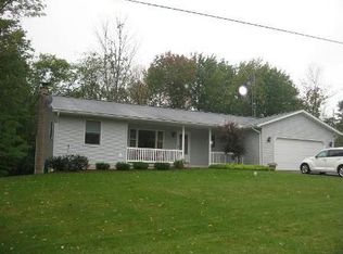 1082 Robin Ln, Willard, OH 44890