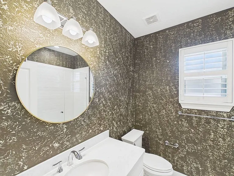 1705 Cherrywood Dr — Photo 6