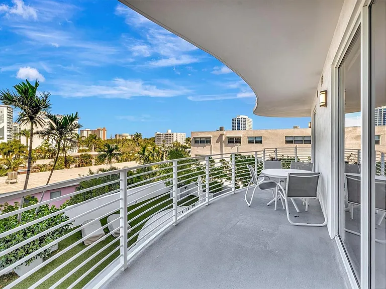 612 Bayshore Dr #301 — Photo 46