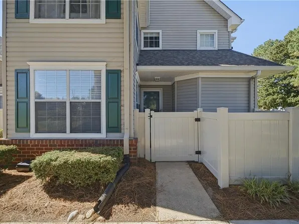 3853 Lasalle Dr #101, Virginia Beach, VA 23453