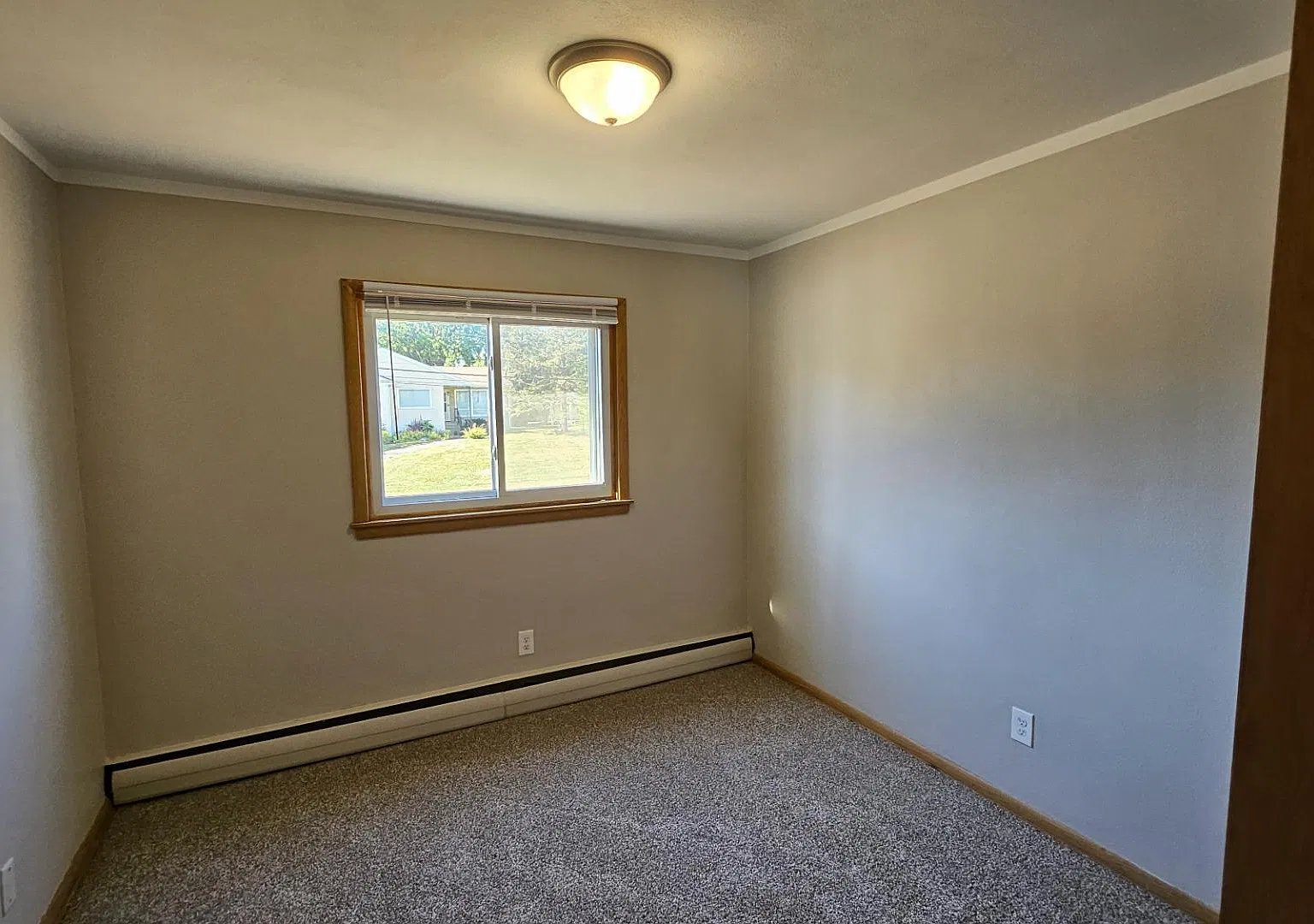 1820 Bromley St. - 2 — Photo 3