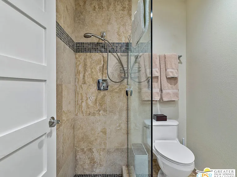 1347 Primavera Dr — Photo 40