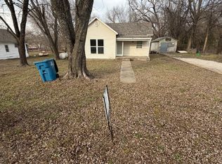 441 W Church St, Carthage, MO 64836