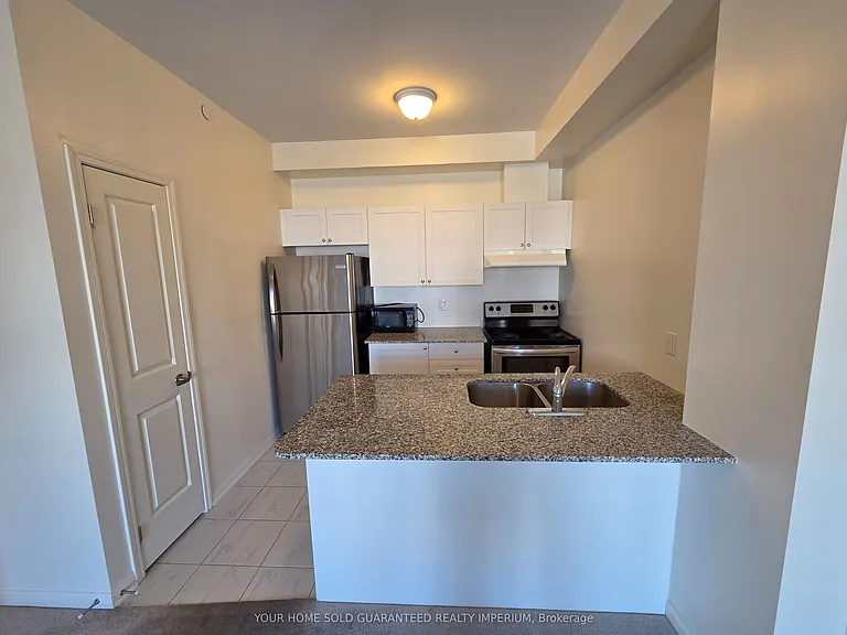 84 Aspen Springs Dr #302 — Photo 4