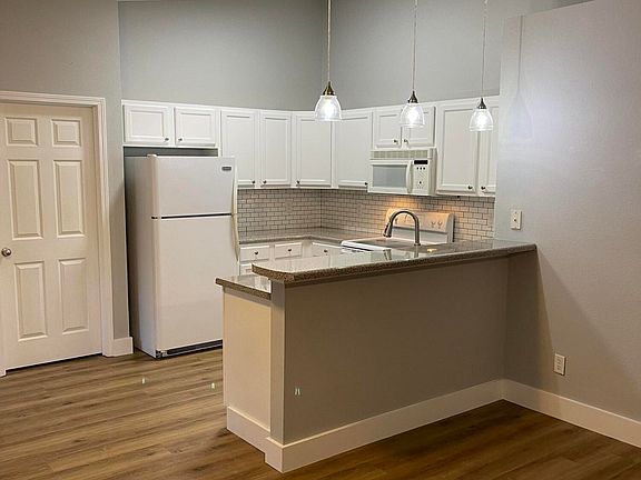 5th image of 7449 Harvest Village Ct