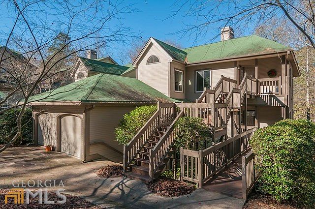 1st image of 8202 Fairview Blf