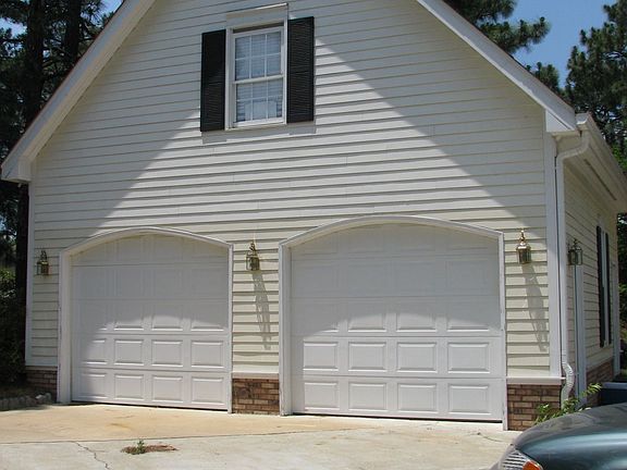 600+ sq ft suite over garage