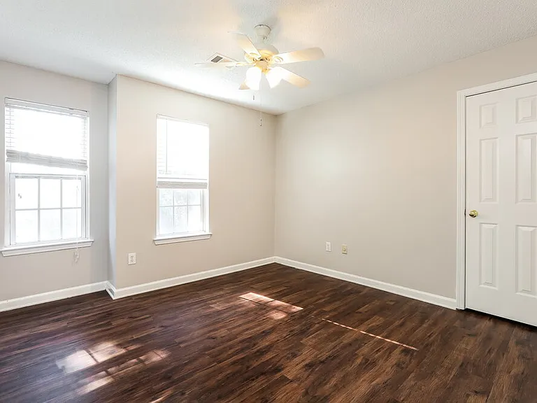 5929 Rosie Ln SE — Photo 14